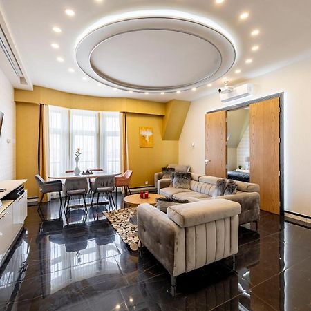 Luxury Royal Central Apartment By Prestige Homes Budapest Exteriör bild